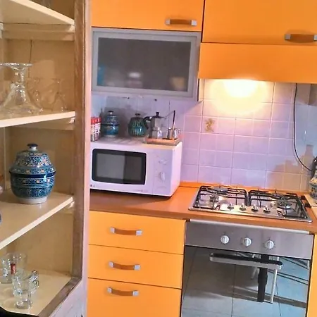Πανσιόν Affittacamera L&t *